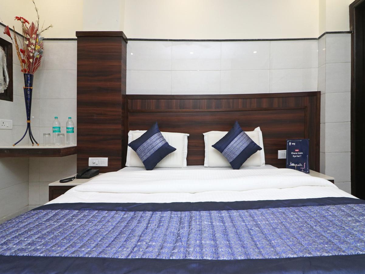 OYO 11594 Hotel TVS New Delhi Buitenkant foto