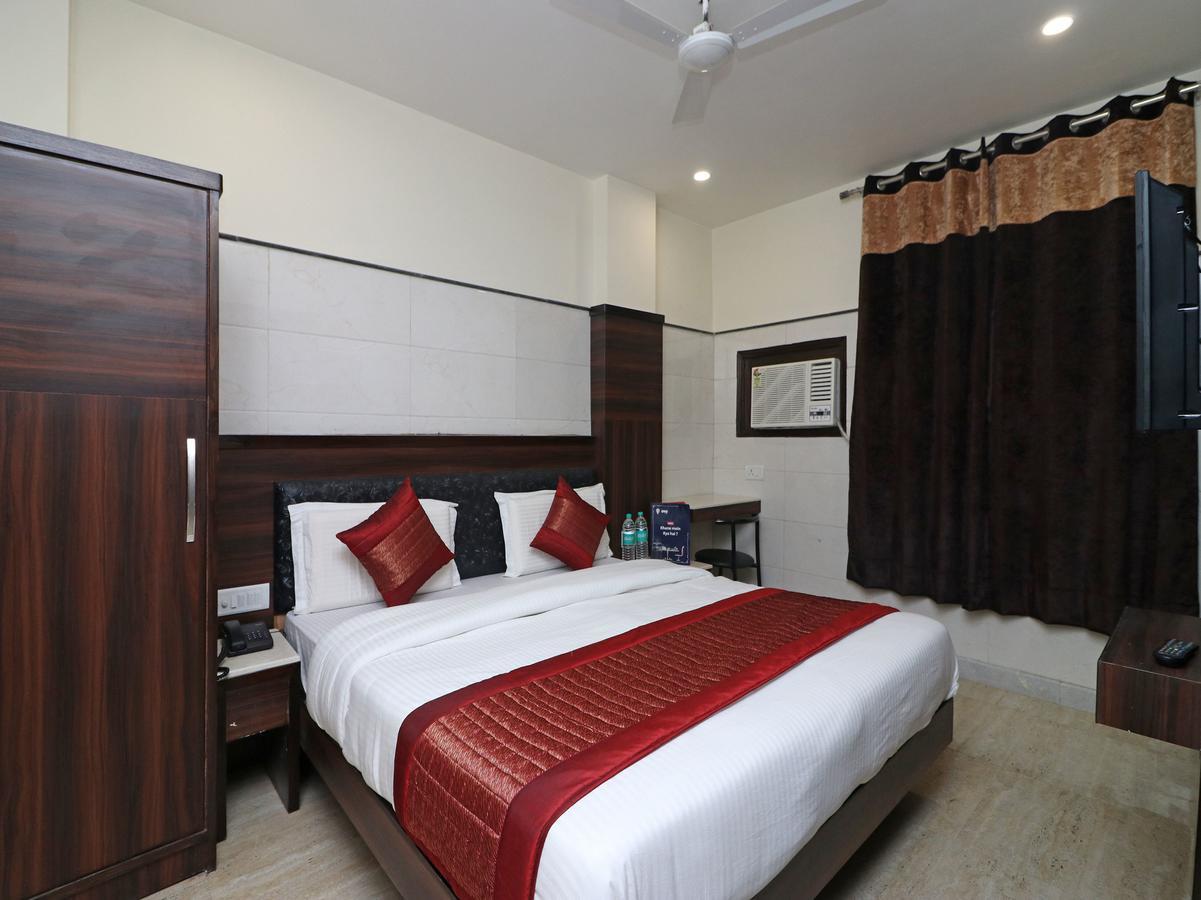 OYO 11594 Hotel TVS New Delhi Buitenkant foto